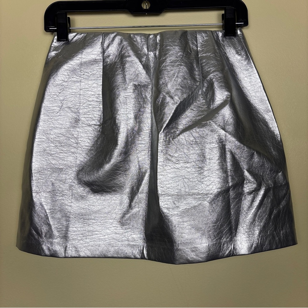 NWT LULUS Invitation Silver Vegan Leather High-Rise Mini Skirt‎ Size Small - Picture 7 of 10